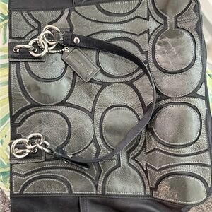 Coach Black and Gray Leather Shoulder Bag